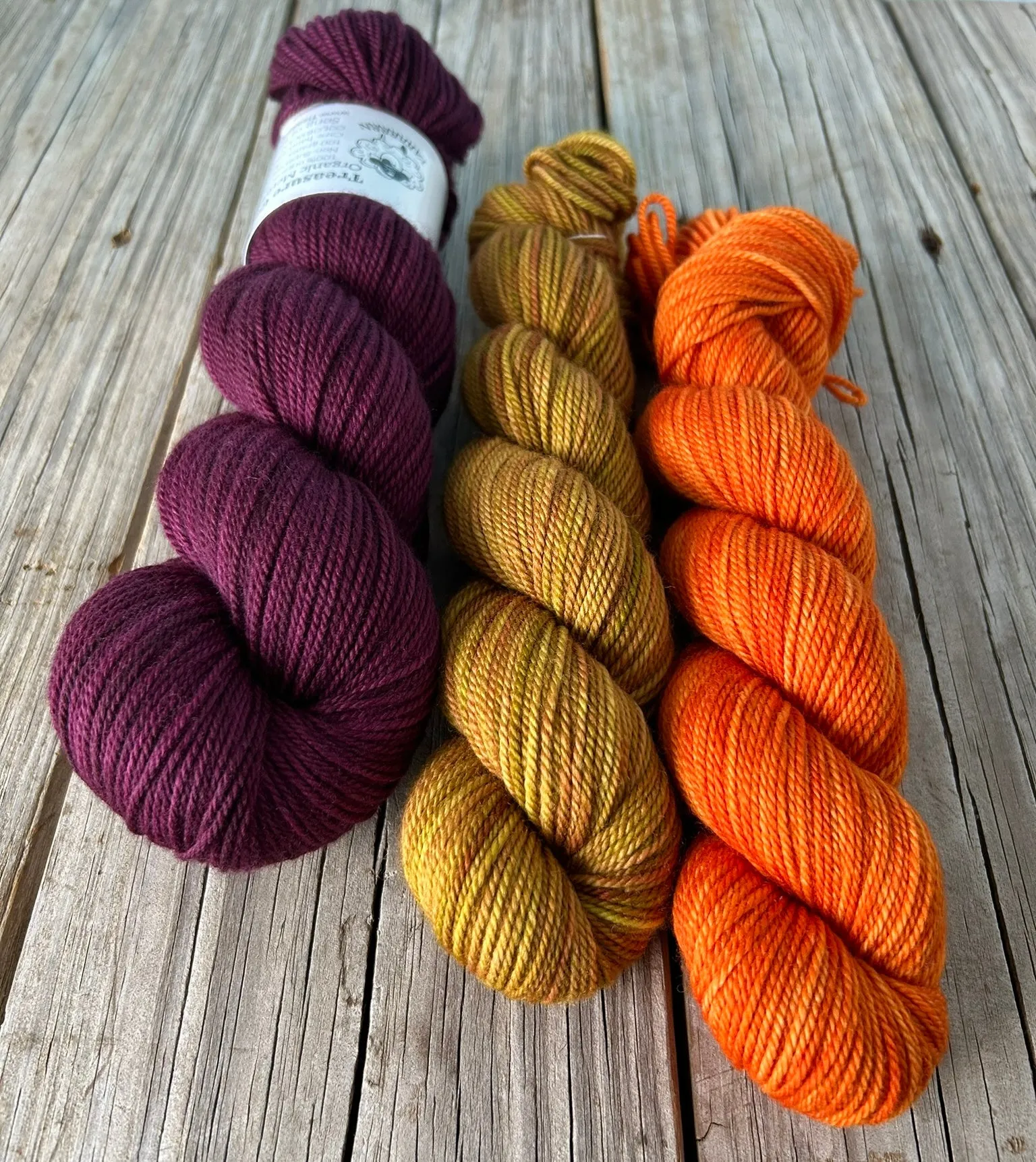 Fireside Bandana Kit, sport weight yarn cowl, knitting kit